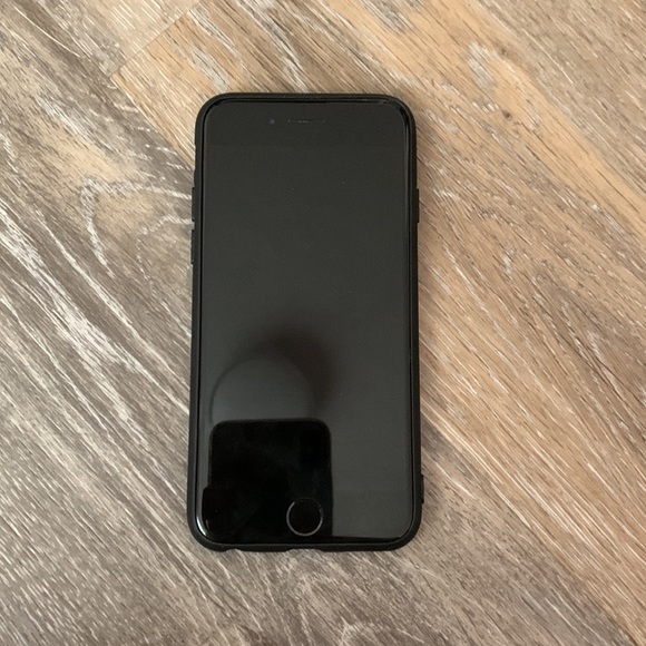 iPhone 7 Phone Case - Picture 9 of 9